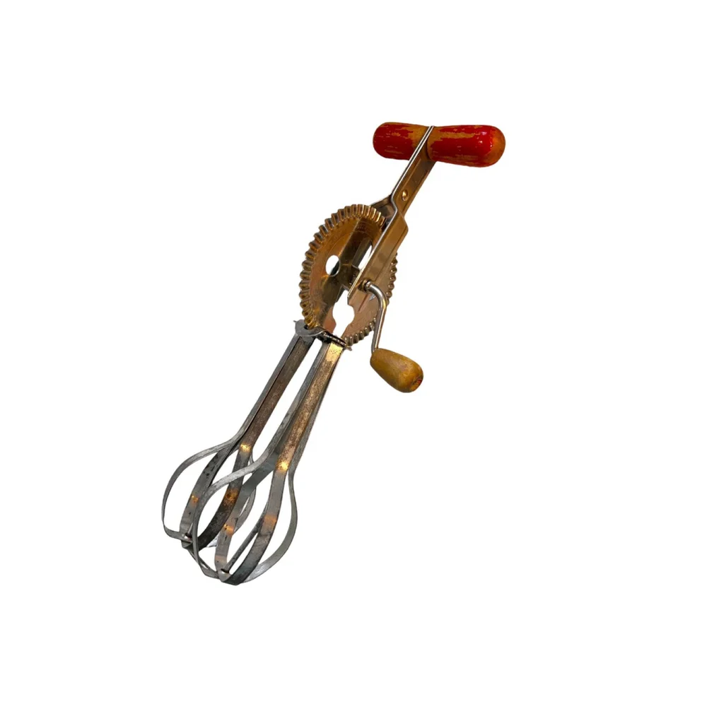50’s Retro Red Handle Vintage Hand Mixer Gorgeous Old Hand Egg Beater
